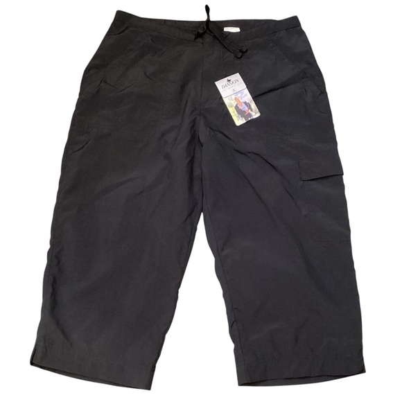 Danskin 100% Nylon Capri Drawstring Black Pants, Medium NWT Style #5983 NOS - Picture 1 of 12